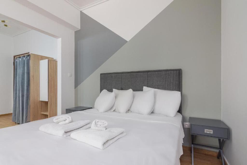Fully Renovated 1 Bedroom Condo Athens Ngoại thất bức ảnh